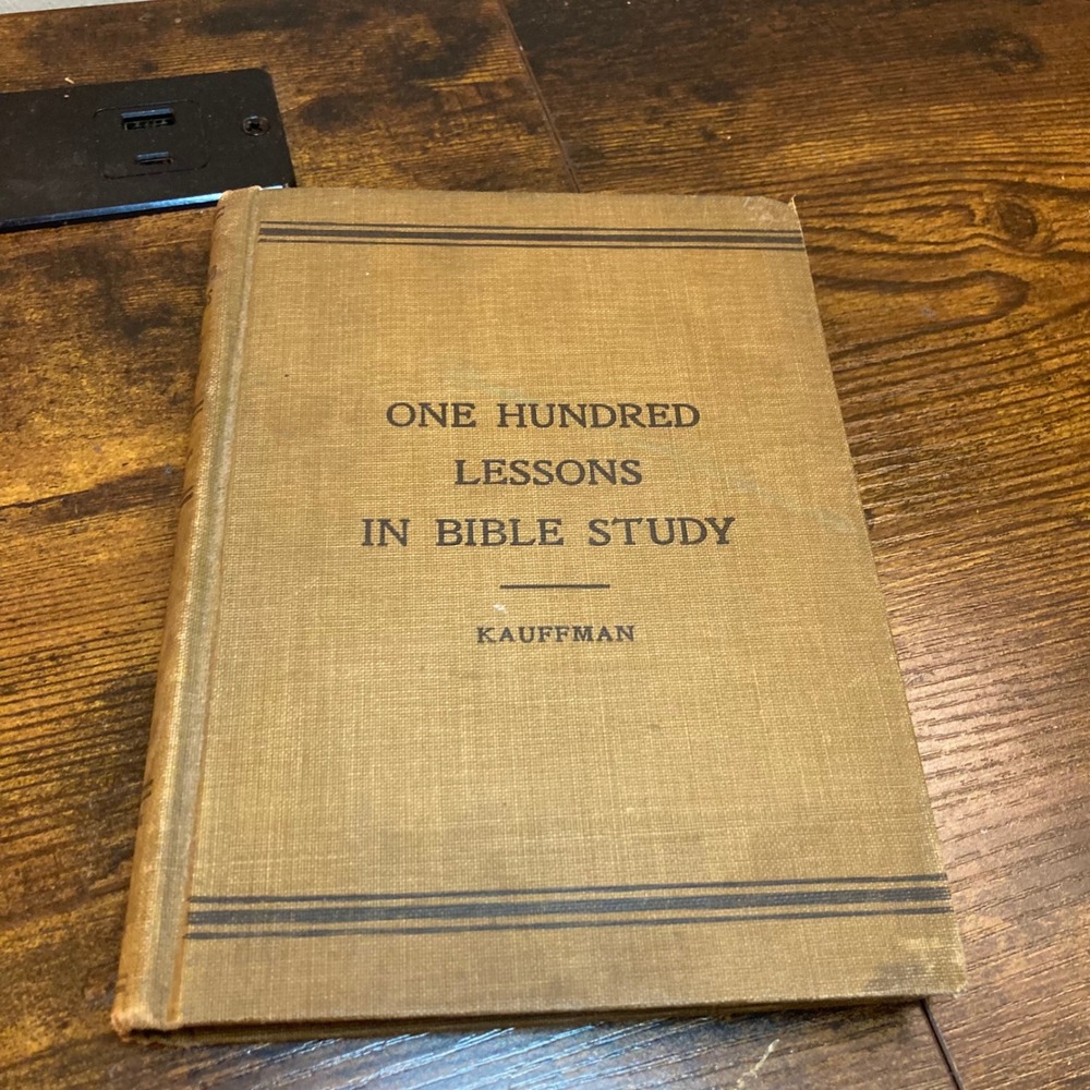 One Hundred Lessons in Bible Study Daniel Kauffman Mennonite Book Antique 1899